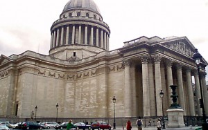 Пантеон в Париже на фото