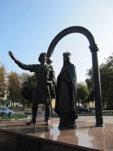 Памятник Князю Владимиру Васильковичу и княгине Ольге Романовне